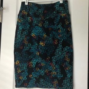 Lularoe black Cassie